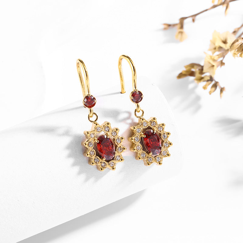 Zircon-inlaid 18K stainless steel stud gold titanium steel earrings