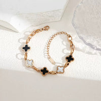New four-leaf clover bracelet