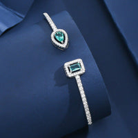 Bracelet with adjustable opening
