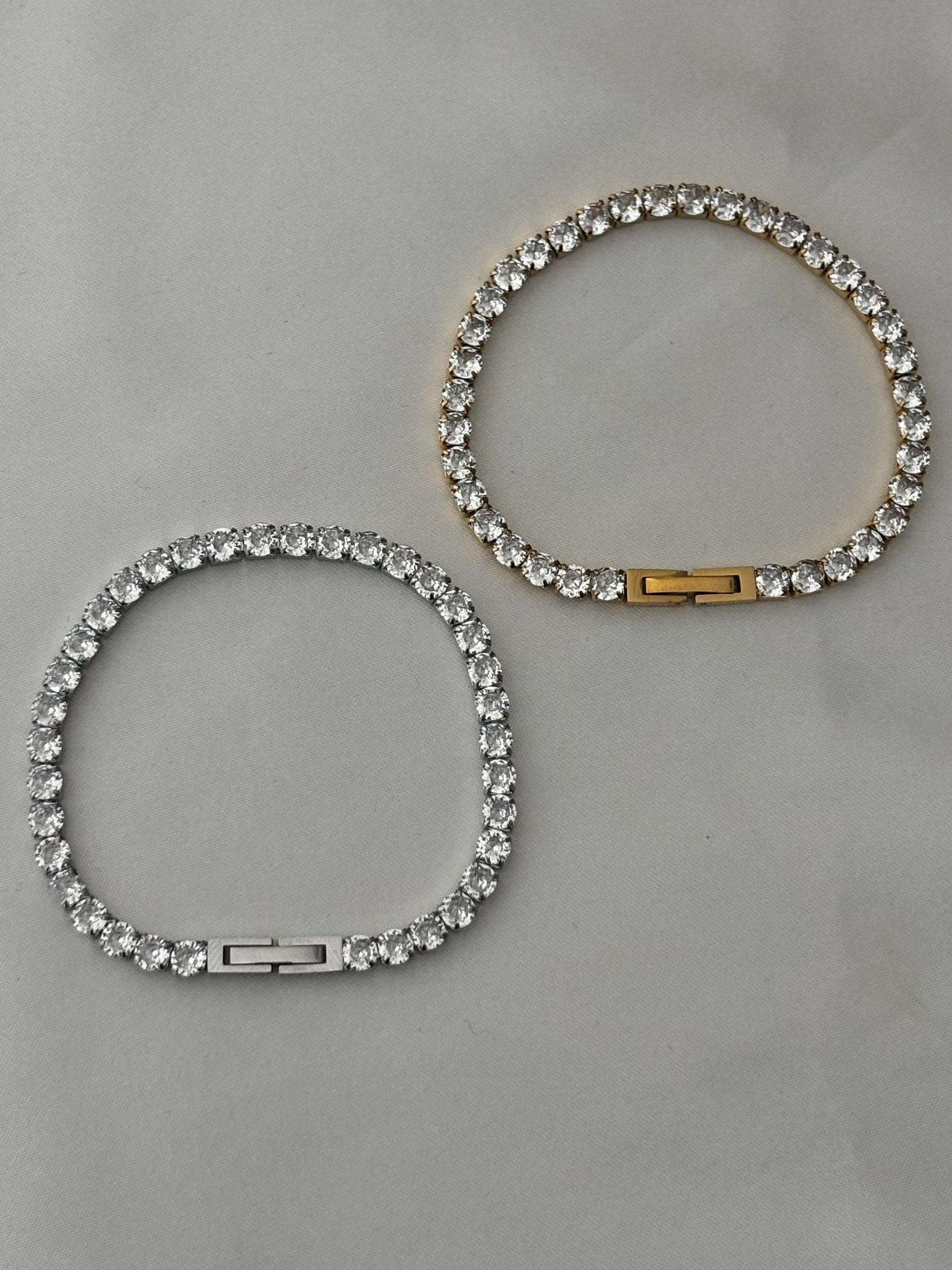 tennis-bracelet