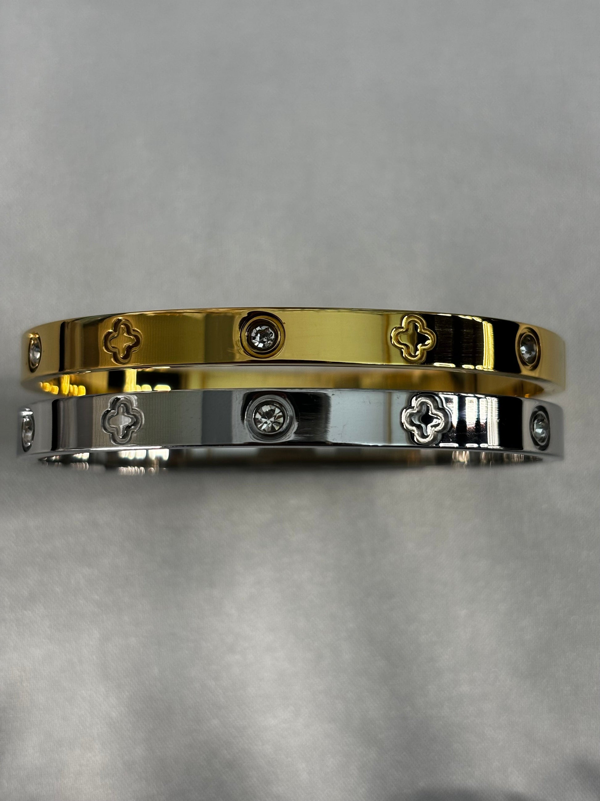 love-flower-bangle
