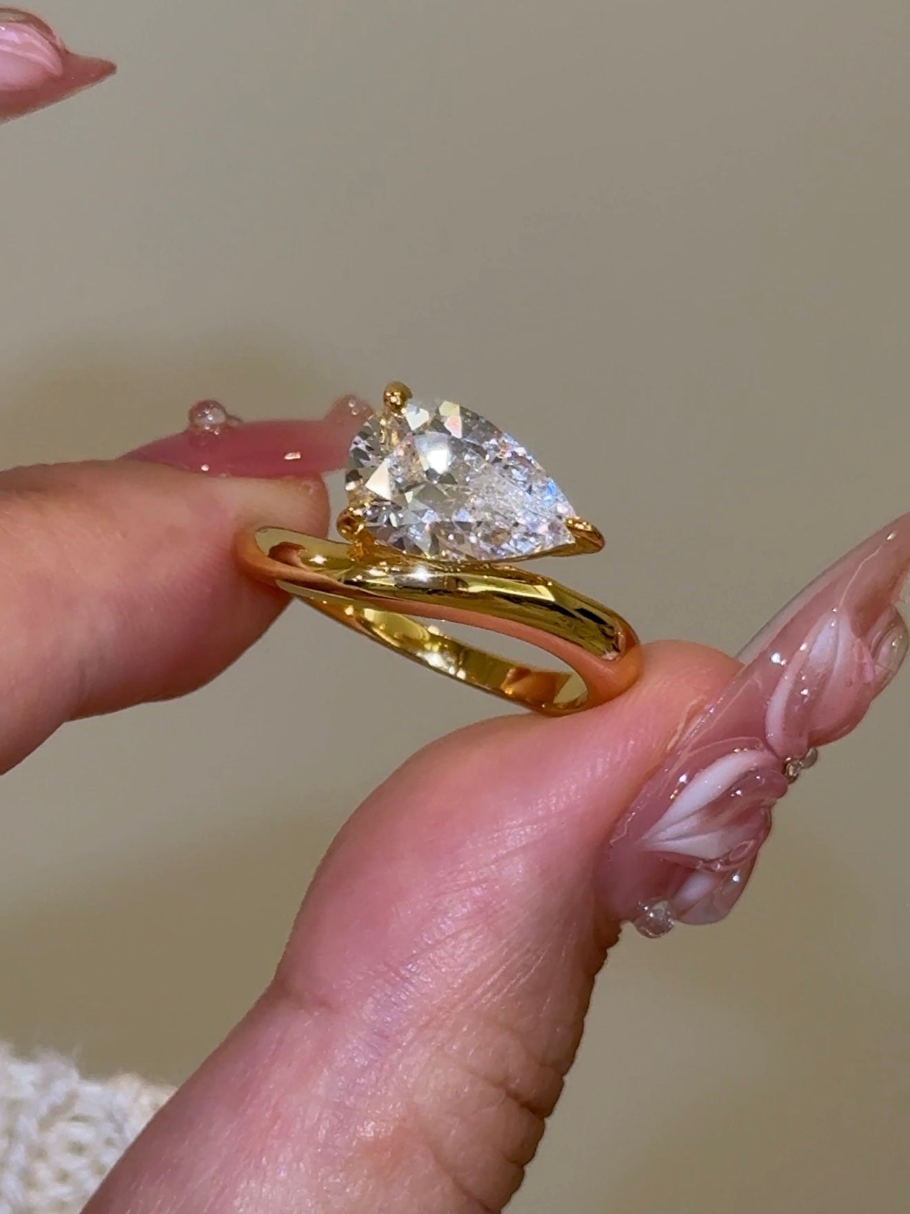 Alba Ring