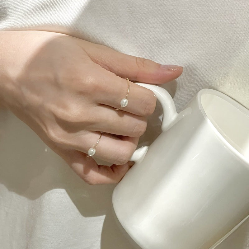 Slim 14k gold pearl ring