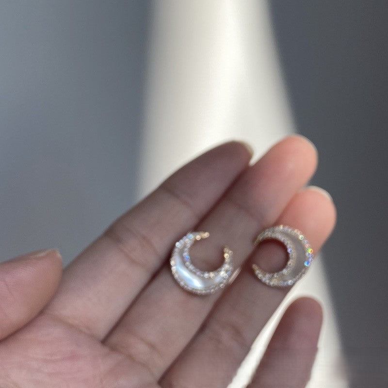 Moon studded shell earrings