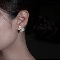 flower earrings