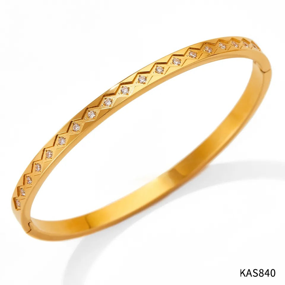 Colorfast diamond-encrusted stainless steel bracelet