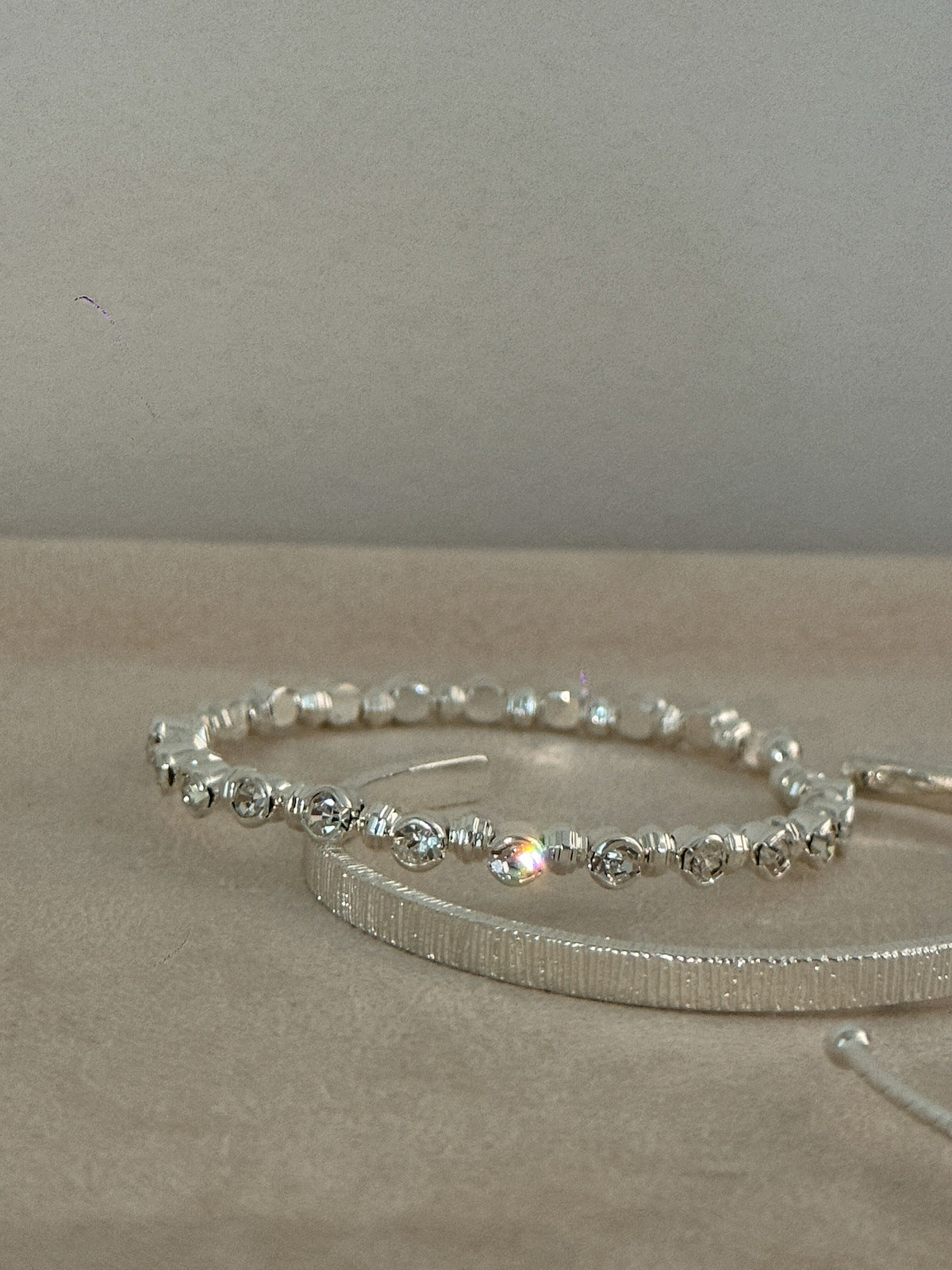 silver Fine Bracelet dark blue Stone Wide-brimmed Vertical Half Bracelet