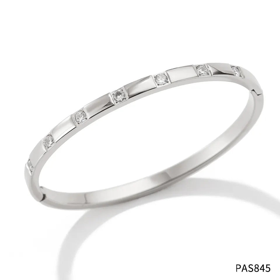 Colorfast diamond-encrusted stainless steel bracelet