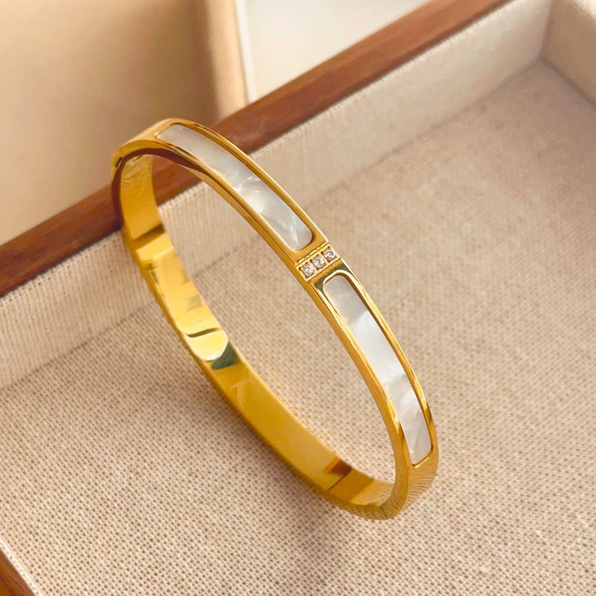 titanium steel bracelet non-fading