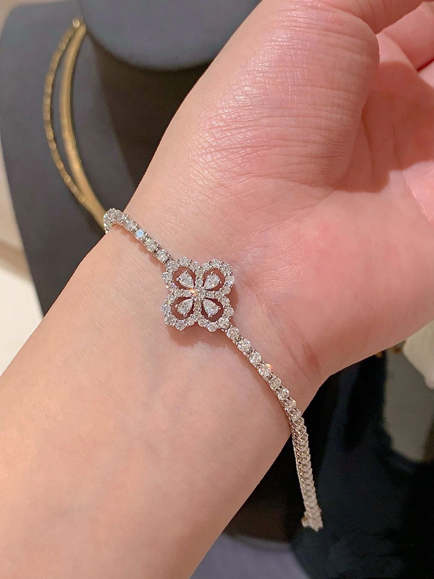 HANA TENNIS BRACELET